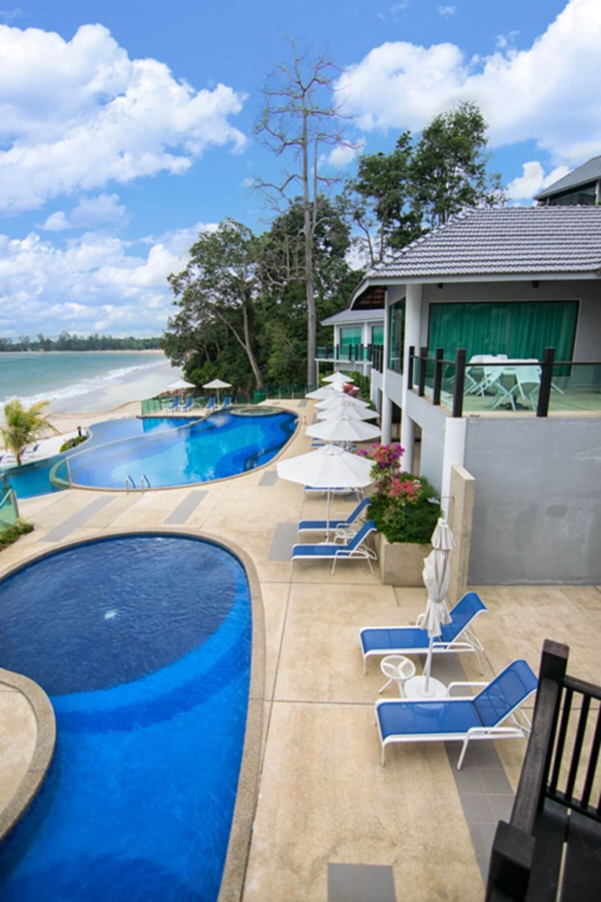 Royale Chulan Cherating Villa Bagian luar foto