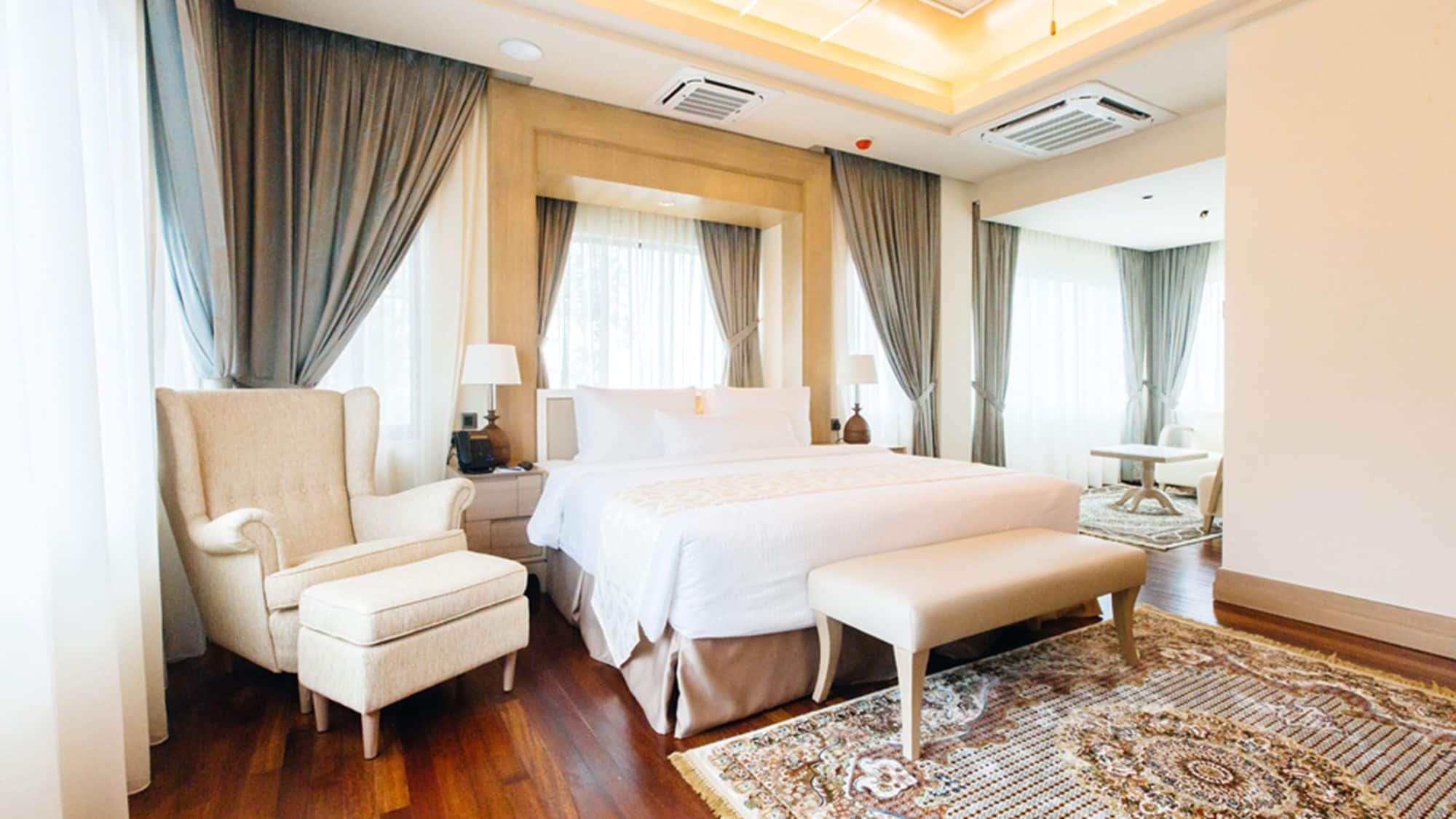 Royale Chulan Cherating Villa Bagian luar foto
