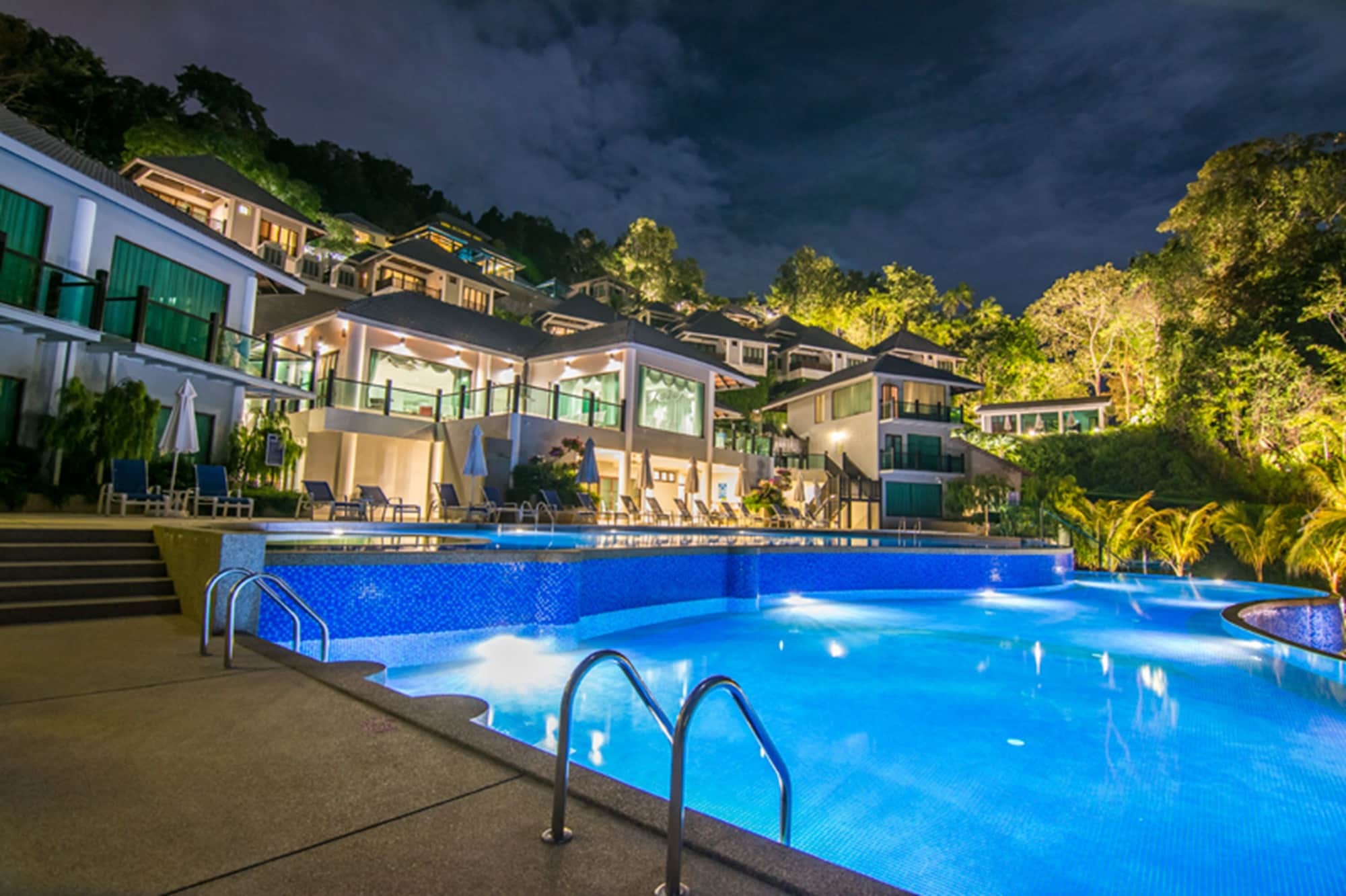 Royale Chulan Cherating Villa Bagian luar foto