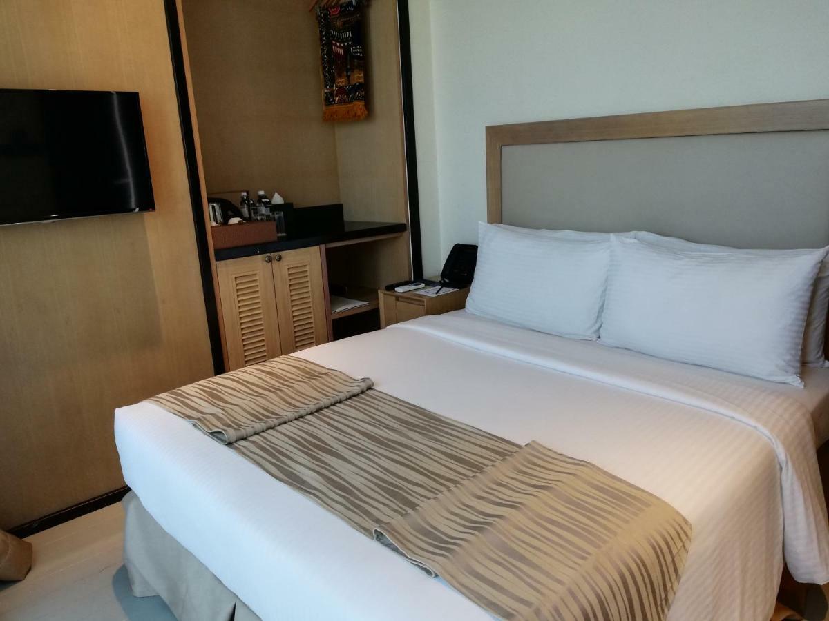 Royale Chulan Cherating Villa Bagian luar foto